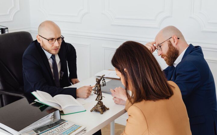 escolher advogado: Como escolher o advogado ideal para seu caso jurídico